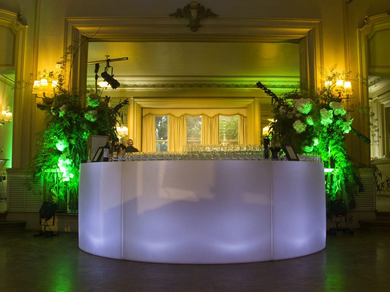 Curved Bar Hire