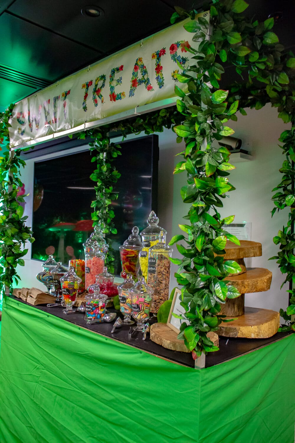 sweets station hire melbourne with vines