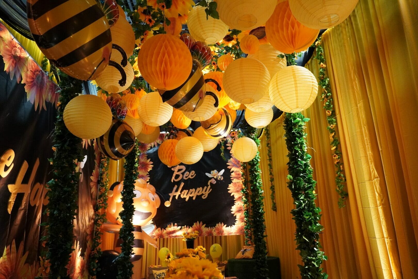 Bumble Bee Party Theme Hire